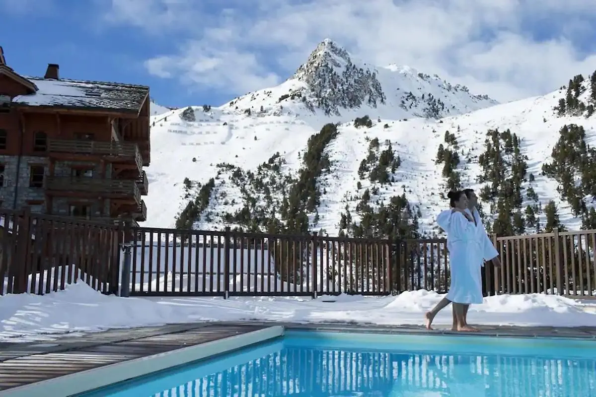 Arc 1950 Appartement Skis Aux Pieds Les Arcs  Aparthotel